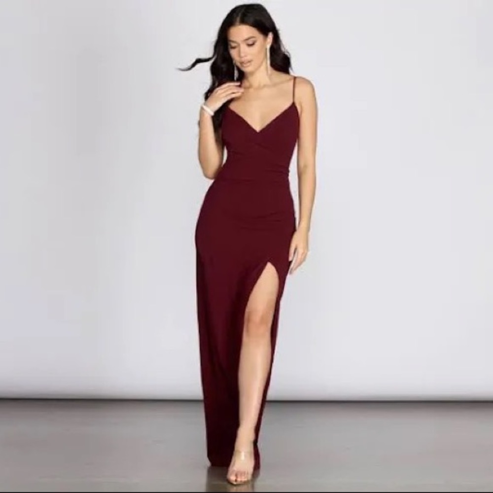 Sasha High Slit Wrap Dress - Maroon | WINDSOR dress